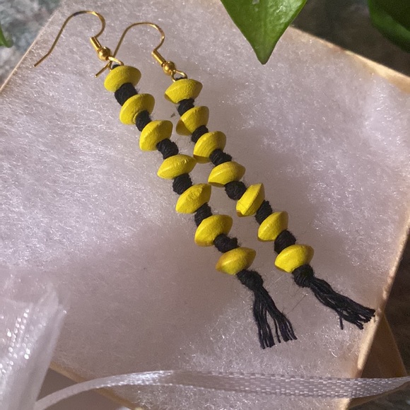 Sunflower Yellow Hand Crafted Macrame Tassel Fringe Earrings Wood Beaded Accents - Picture 5 of 8